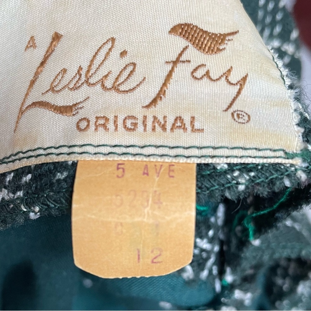 Vintage Leslie Fay 60's 70's Wool (?) Short Sleeve Zip Hook Eye Back Mini Dress - Picture 11 of 16
